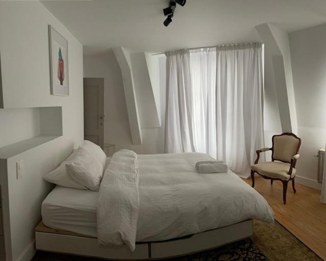 Appartamento Duplex Dernier étage Avec Terasse à Deux Pas De La Grand Place